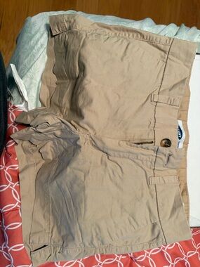 Old Navy Women's Tan Bermuda Shorts